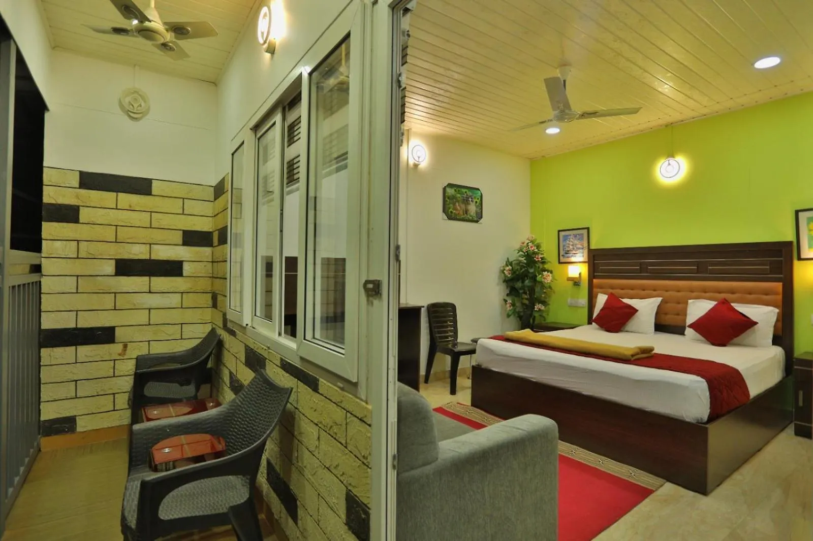 Hotel The Svarga Munnar Hill View Resort